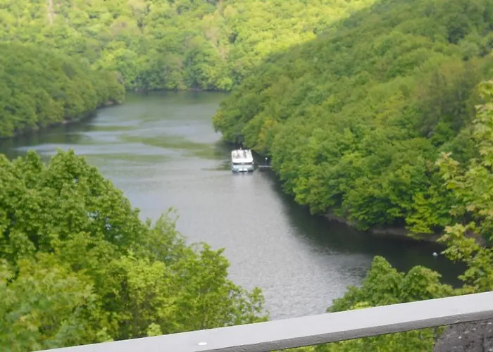 施洛伊夫公寓 公寓 *